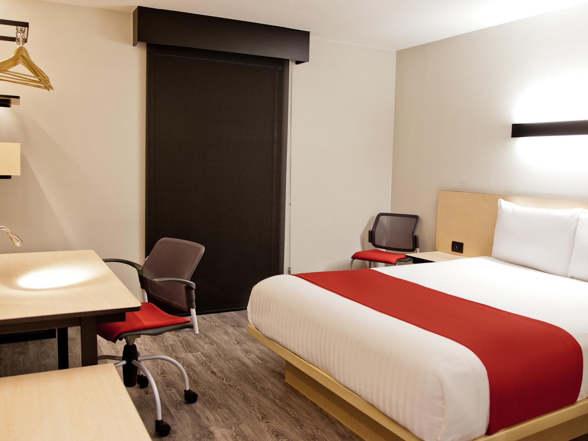 City Express By Marriott Λεόν Εξωτερικό φωτογραφία