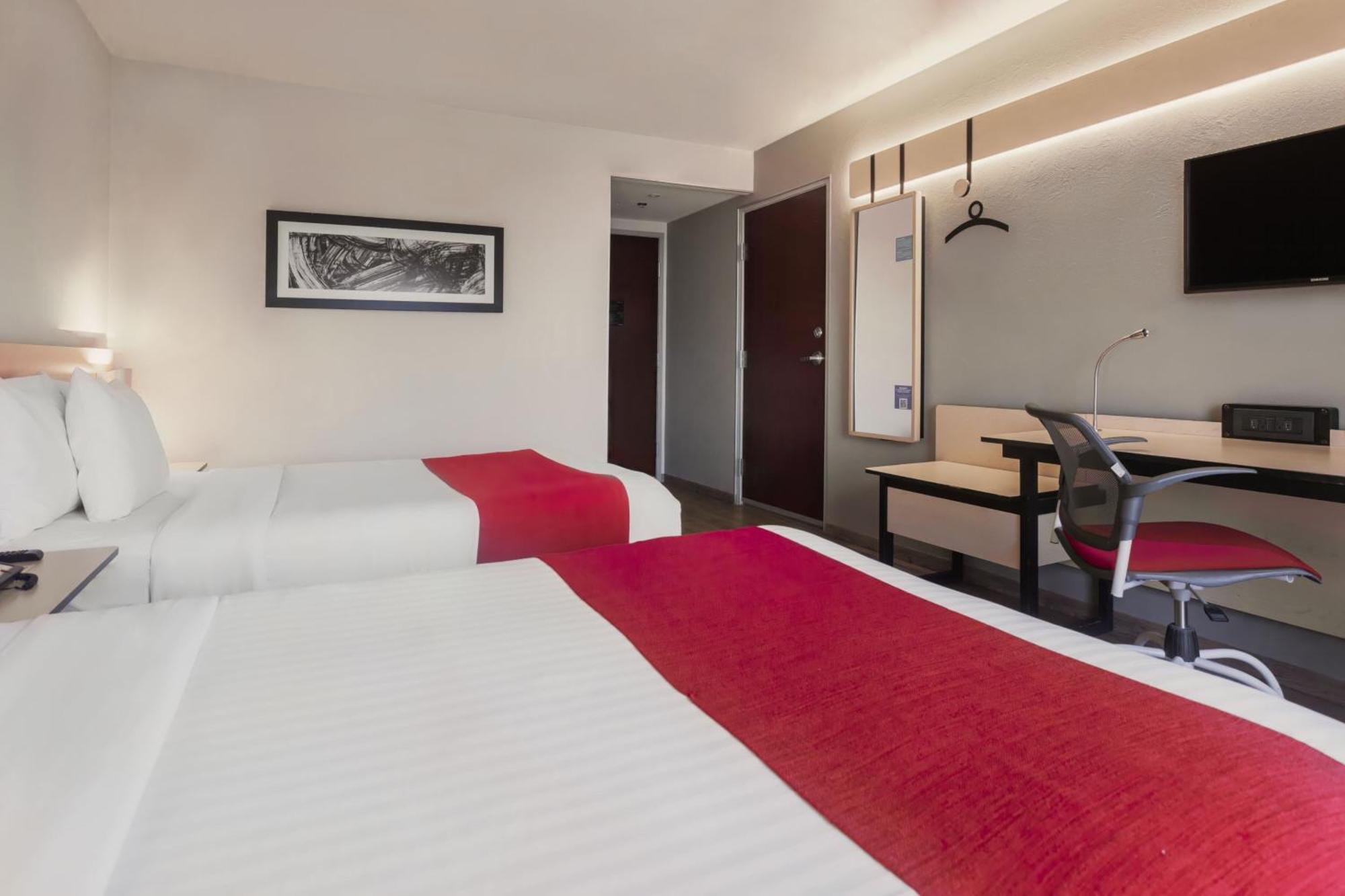 City Express By Marriott Λεόν Εξωτερικό φωτογραφία