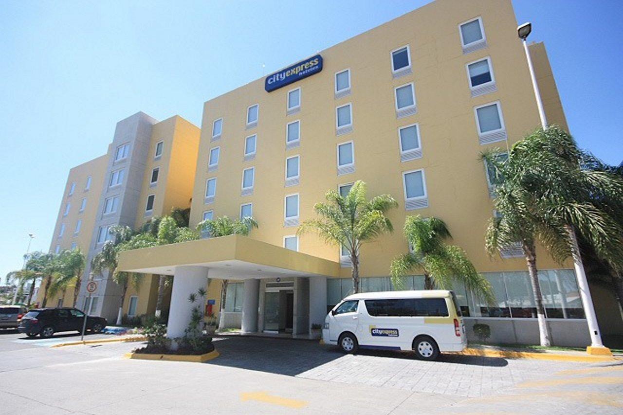 City Express By Marriott Λεόν Εξωτερικό φωτογραφία